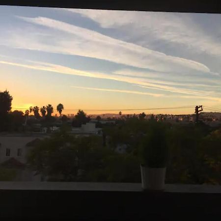 Apartament Hollywood Studio With Pool And Balcony Los Angeles Zewnętrze zdjęcie